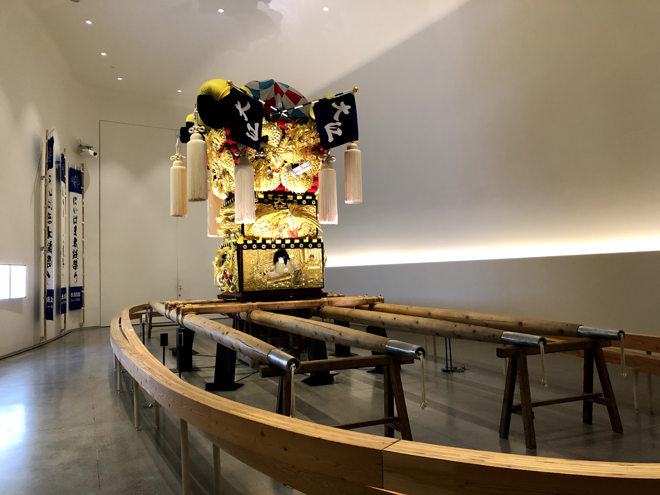 18．大江太鼓台：川西地区 |展示会アーカイブ | 新居浜市総合文化施設